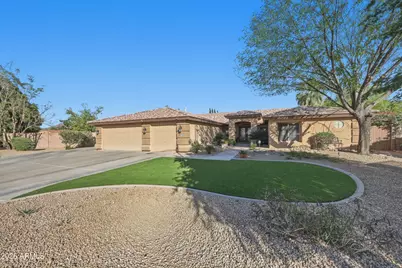 7909 W Briden Lane, Peoria, AZ 85383 - Photo 3