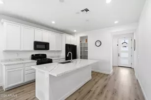 13341 W Yearling Rd, Peoria, AZ 85383 - Photo 3