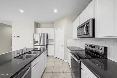 24056 W Watkins Street, Buckeye, AZ 85326 - Photo 7
