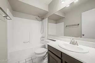 11025 N 41st Pl, Phoenix, AZ 85028 - Photo 15