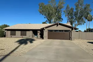 11025 N 41st Pl, Phoenix, AZ 85028 - Photo 1