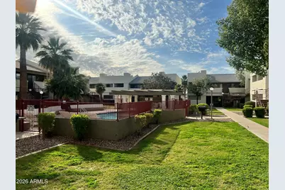 3301 E Earll Drive #120, Phoenix, AZ 85018 - Photo 11
