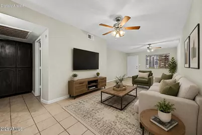 3301 E Earll Drive #120, Phoenix, AZ 85018 - Photo 3