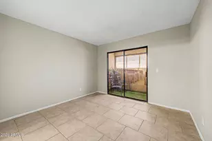 3301 E Earll Dr, Phoenix, AZ 85018 - Photo 7