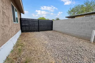 5206 S 11th Ave, Phoenix, AZ 85041 - Photo 25