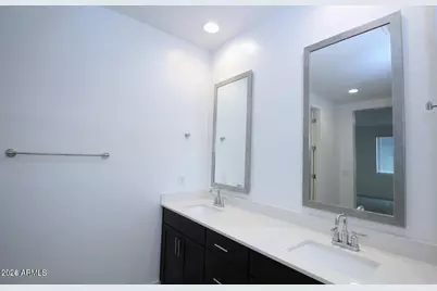 1649 W La Mirada Drive, Phoenix, AZ 85041 - Photo 19