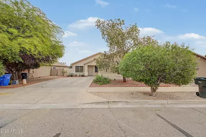 6929 S 11th Drive, Phoenix, AZ 85041 - Photo 5
