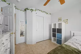 6929 S 11th Dr, Phoenix, AZ 85041 - Photo 25