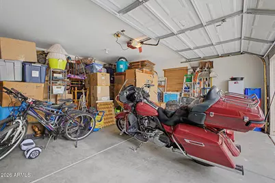 6929 S 11th Drive, Phoenix, AZ 85041 - Photo 31