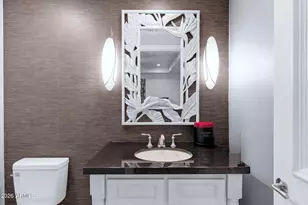 7181 E Camelback Rd, Scottsdale, AZ 85251 - Photo 17