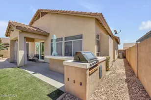 840 N April Dr, Chandler, AZ 85226 - Photo 17