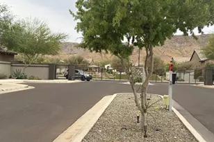 1649 W la Mirada Dr, Phoenix, AZ 85041 - Photo 65