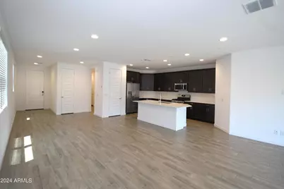 1649 W La Mirada Drive, Phoenix, AZ 85041 - Photo 9