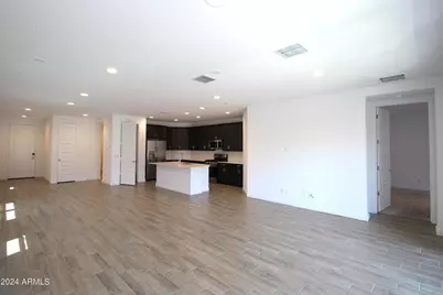 1649 W La Mirada Drive, Phoenix, AZ 85041 - Photo 13