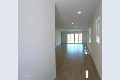 1649 W La Mirada Drive, Phoenix, AZ 85041 - Photo 7