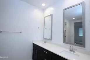 1649 W la Mirada Dr, Phoenix, AZ 85041 - Photo 19