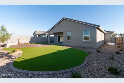 16205 N Catanzaro Drive, Maricopa, AZ 85138 - Photo 23