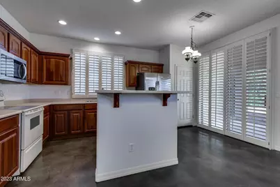 14588 W Indianola Avenue, Goodyear, AZ 85395 - Photo 9