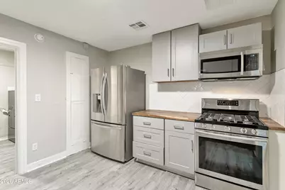 1716 W Hadley Street, Phoenix, AZ 85007 - Photo 9