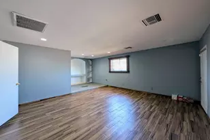 3848 W North Ln, Phoenix, AZ 85051 - Photo 23