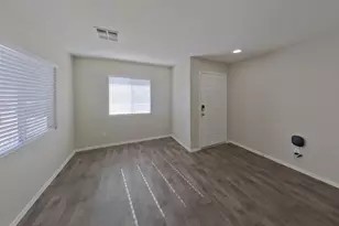 4102 S 62nd Ln, Phoenix, AZ 85043 - Photo 3