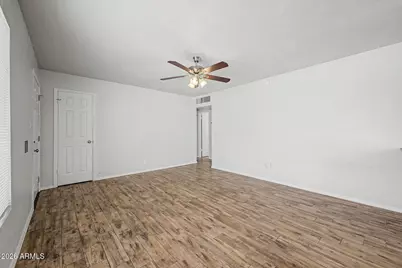 608 N 47th Place, Phoenix, AZ 85008 - Photo 9