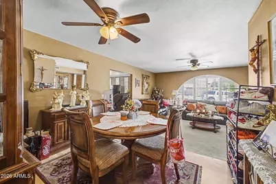 8530 N 45th Drive, Glendale, AZ 85302 - Photo 9