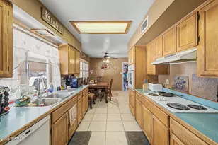 8530 N 45th Dr, Glendale, AZ 85302 - Photo 15