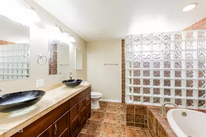 11610 N 58th Avenue, Glendale, AZ 85304 - Photo 11