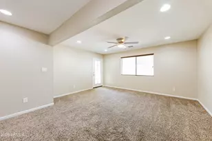 11610 N 58th Ave, Glendale, AZ 85304 - Photo 13