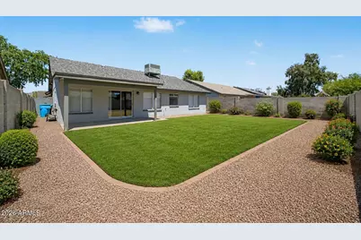 10237 W Windsor Boulevard, Glendale, AZ 85307 - Photo 27