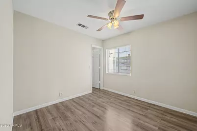 10237 W Windsor Boulevard, Glendale, AZ 85307 - Photo 19