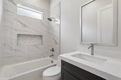 8006 W Whyman Avenue, Phoenix, AZ 85043 - Photo 23