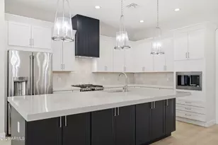 8006 W Whyman Ave, Phoenix, AZ 85043 - Photo 11