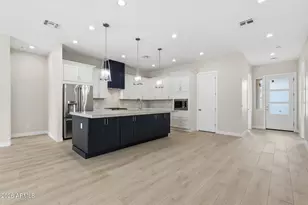 8006 W Whyman Ave, Phoenix, AZ 85043 - Photo 9