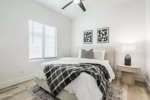 3756 E Matthew Dr, Phoenix, AZ 85050 - Photo 15
