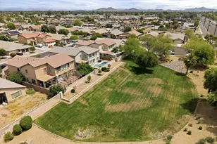 5661 W Desert Jewel Dr, Glendale, AZ 85302 - Photo 49