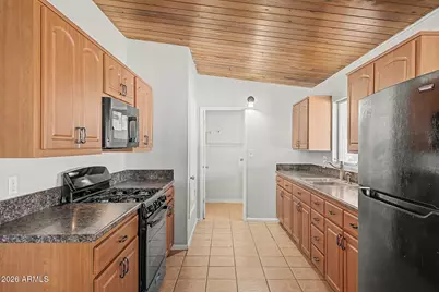 413 W Essex Road, Kearny, AZ 85137 - Photo 11