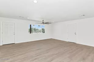 43839 N 12th St, New River, AZ 85087 - Photo 11