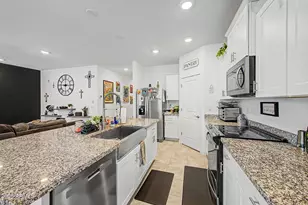 22470 W Yavapai St, Buckeye, AZ 85326 - Photo 11