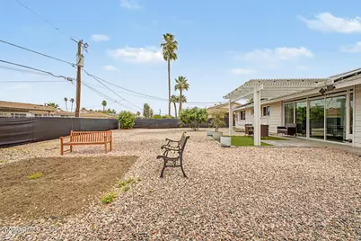 11442 N Coggins Drive, Sun City, AZ 85351 - Photo 23