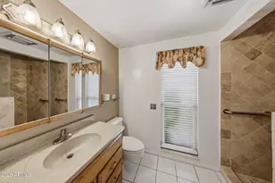 15629 N Cameo Dr, Sun City, AZ 85351 - Photo 25