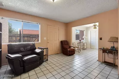 3426 W Tangerine Lane, Phoenix, AZ 85051 - Photo 11