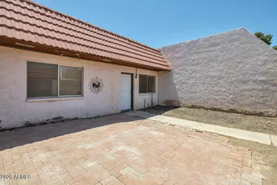 3426 W Tangerine Lane, Phoenix, AZ 85051 - Photo 25