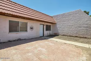 3426 W Tangerine Ln, Phoenix, AZ 85051 - Photo 25
