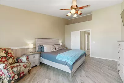 19828 N 45th Avenue, Glendale, AZ 85308 - Photo 17