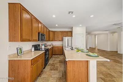 2124 W Red Bird Road, Phoenix, AZ 85085 - Photo 11