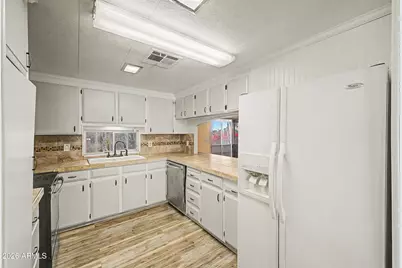10701 N 99th Avenue #51, Peoria, AZ 85345 - Photo 11