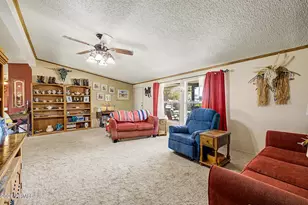 6816 N 176th Ave, Waddell, AZ 85355 - Photo 11