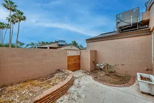 19957 N Greenview Dr, Sun City West, AZ 85375 - Photo 33
